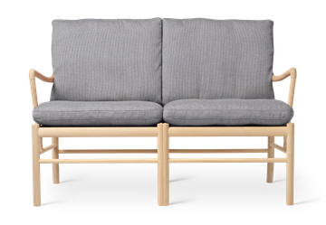 OW149-2 Colonial Sofa by Carl Hansen - view 9